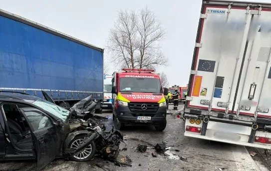 Accident grav de circulație cu patru mașini pe drumul național DN2