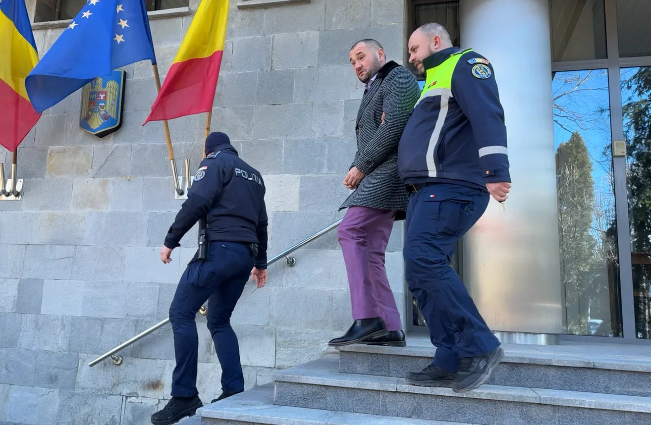 Primarul Radu Reziuc, trimis în judecată