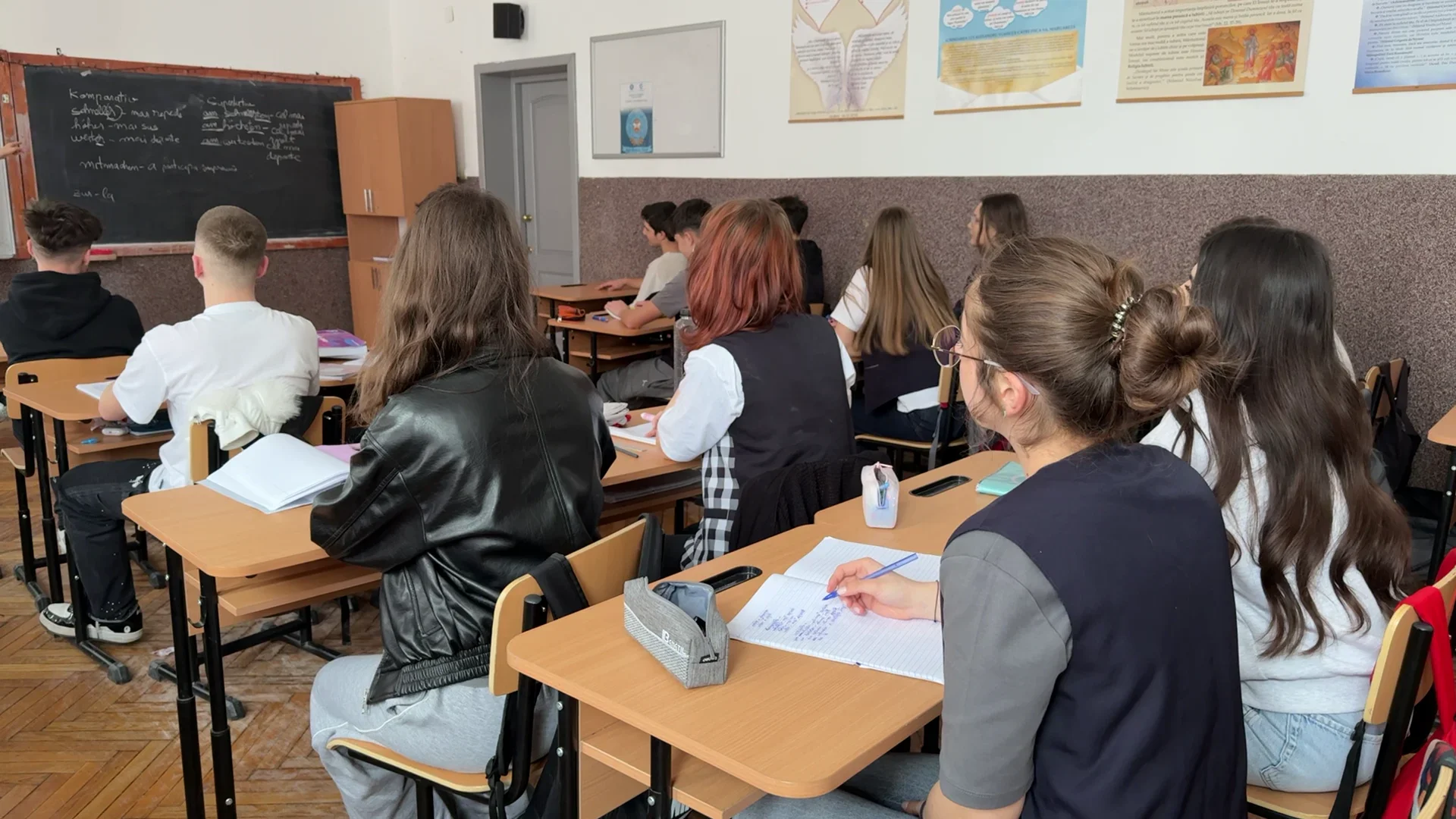 Progres al elevilor din Suceava, la simularea Evaluării Naționale