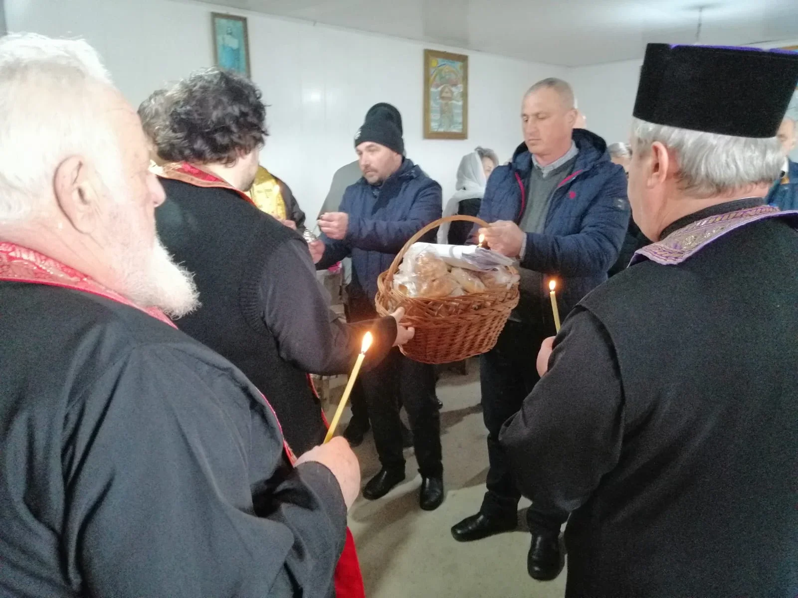 Paștele Blajinilor, rugăciune pentru cei plecați